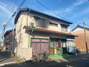 東富田町借家の物件外観写真
